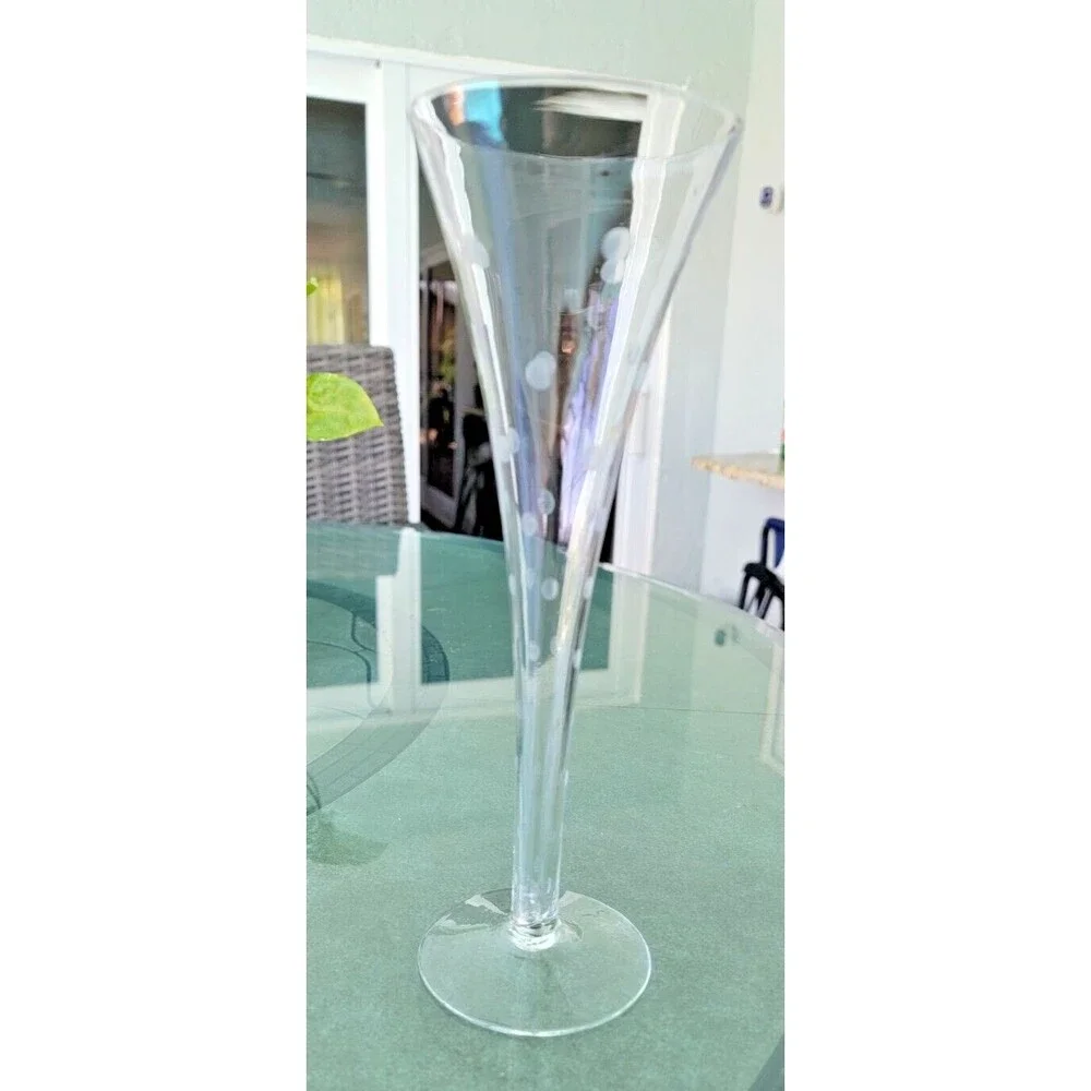 Set of 4 Polka Dot Etched Hollow Stemmed Champagne Flutes 9.75